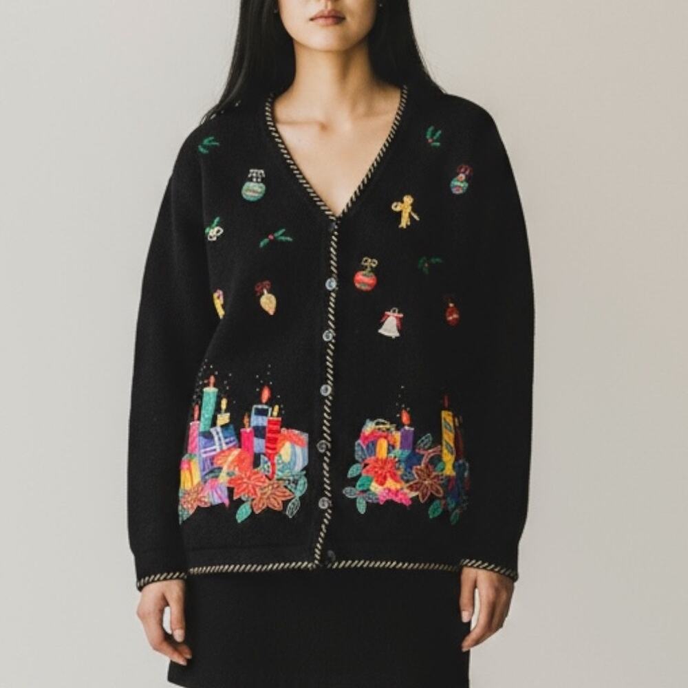 Vintage Quacker Factory Christmas Embroidered Cardigan Santa & Mrs. Claus Size M